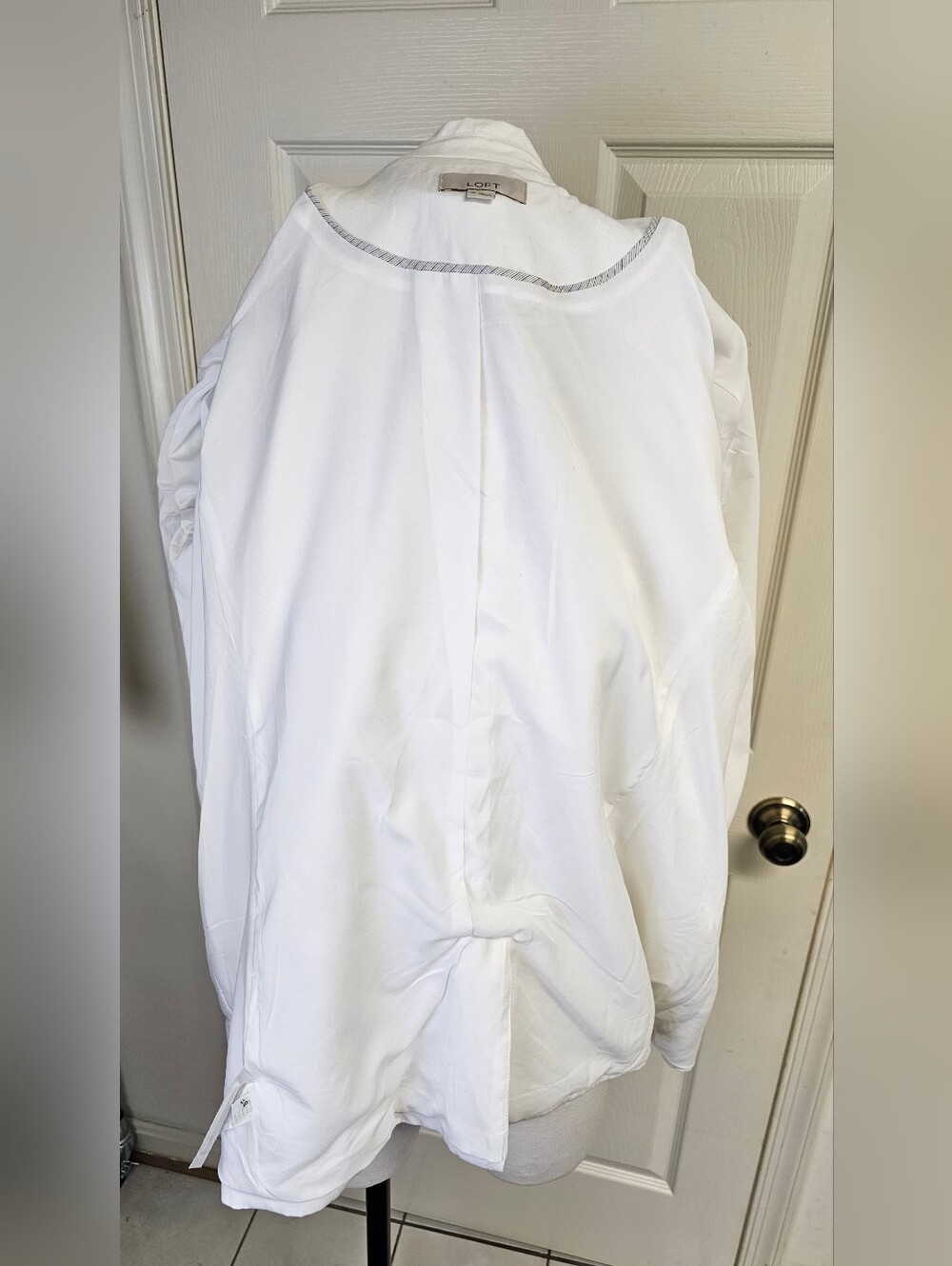 LOFT Double-Breasted Linen White Blazer Size 10 - Picture 10 of 11
